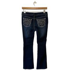 T 10 bootcut mid rise blue jeans white trendy bedazzled Bratz casual